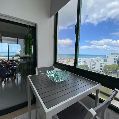 Ocean Breeze 3 By Homing Apartment *